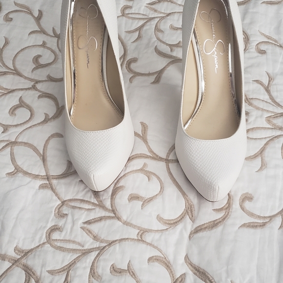 Jessica Simpson Heels - Picture 3 of 4